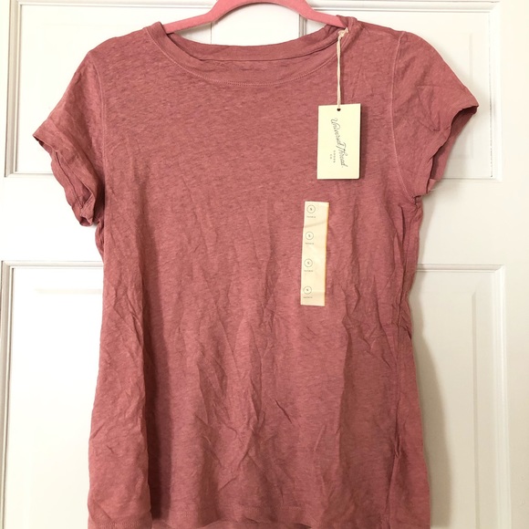 Universal Thread Tops - NWT Universal Threads Pink T-Shirt